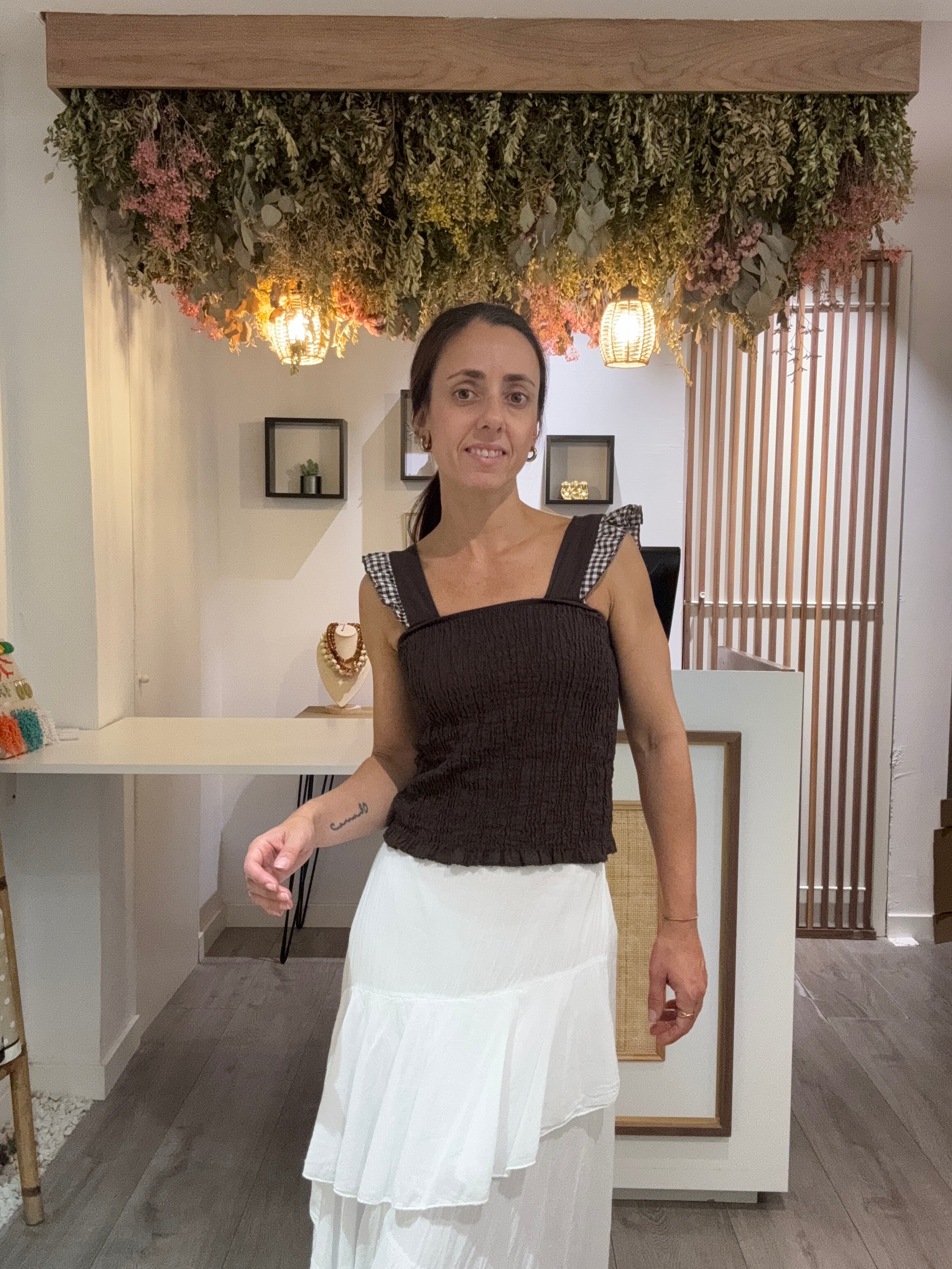 Falda ANA